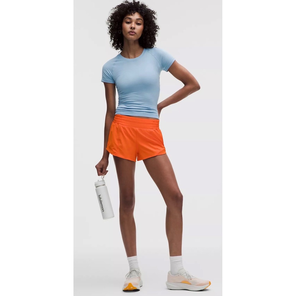 Lululemon Hotty Hot High-Rise Lined Short 2.5 Orange Size 2